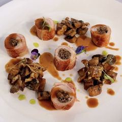 Le Coquin Bar Bistro User Photo