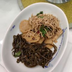 Ye ShangHai User Photo