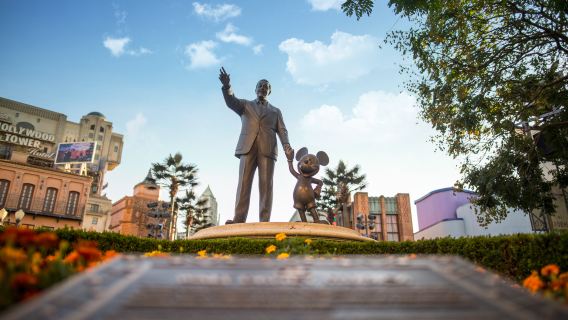 ディズニーランド・リゾート・パリ ワンデーツアー【専用車送迎|貸切チャーター料金】