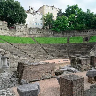 Hotel dekat Chiesa Cattolica Parrocchiale Beata Vergine Delle Grazie