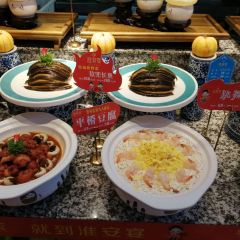Huaian Yan User Photo