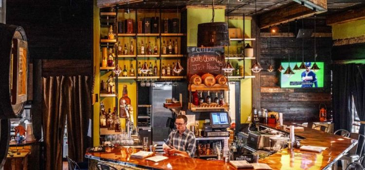 913 Whiskey Bar And Southern Kitchen