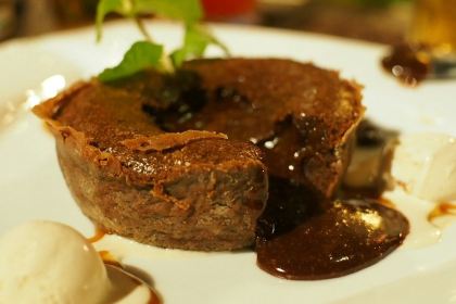 Tangor Restaurant Bar & Lounge