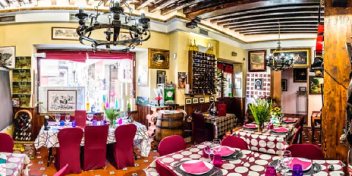 Lo Nuestro - Tapería & Restaurante