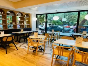 Restaurante La Refranería Gastro Café