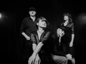 Nouvelle Vague Tour