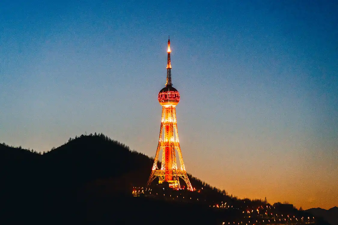 Các khách sạn gần Xining Television Tower