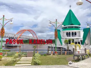 Taman Pasuk Kameloh