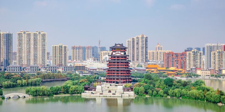 Luyu Park