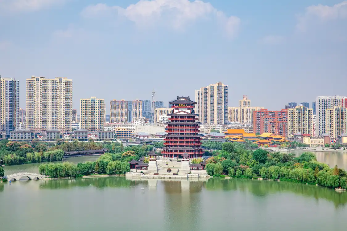 Hotels near Luyu Park
