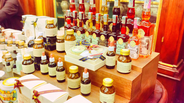 Officina Profumo Farmaceutica di Santa Maria Novella S. P. A.