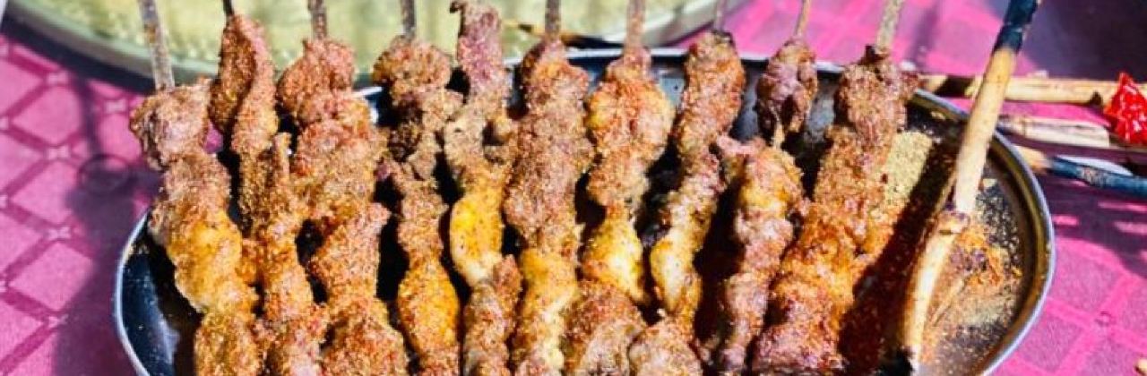 每天春羊羔烤肉店