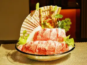 呼和浩特鼓樓希爾頓歡朋飯店·歡朋旋轉餐廳