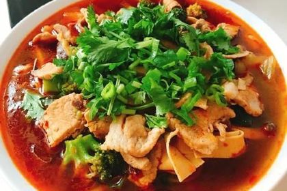 鸿丰饺子城(淄博路店)