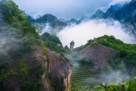 靈岩景區