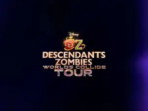 Disney Descendants/Zombies： Worlds Collide Tour
