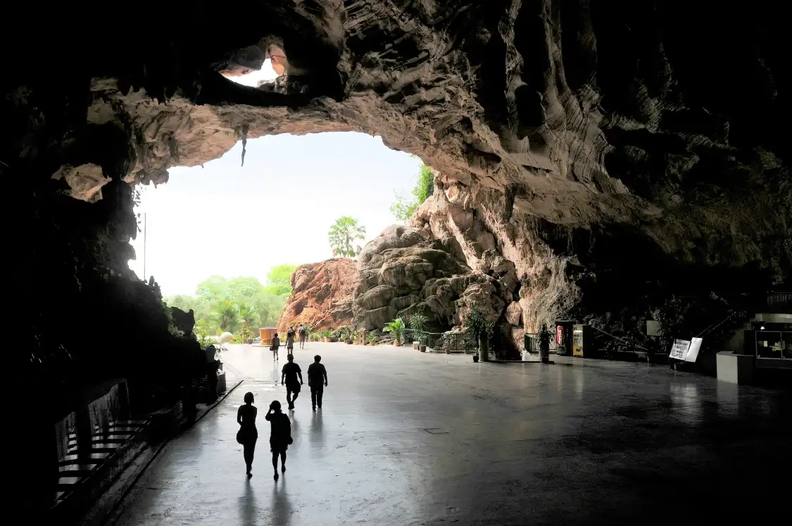 Các khách sạn gần Kek Lok Tong