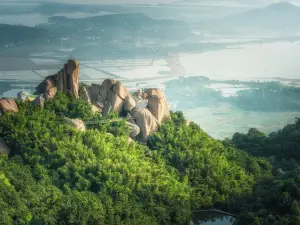 安慶巨石山風景区