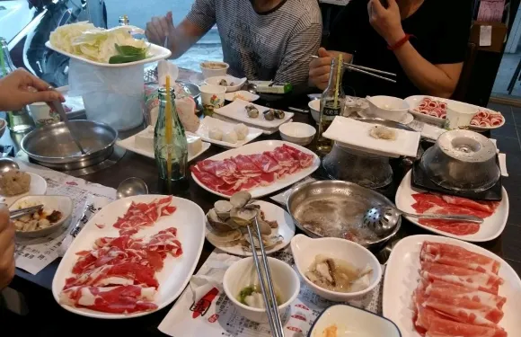 日月燒烤