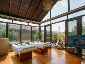 Hanhua Tianmashan International Hot Spring Resort