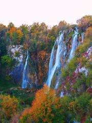 Sandieling Waterfall