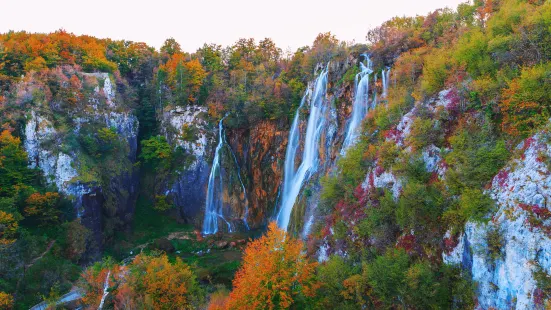 Sandieling Waterfall