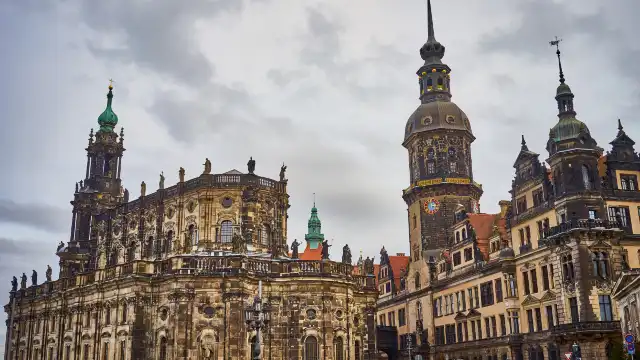 Hotels near Dreikönigskirche - House of the Church Dresden