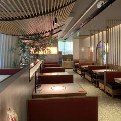 左庭右院鲜牛肉火锅(日月光店) User Photo