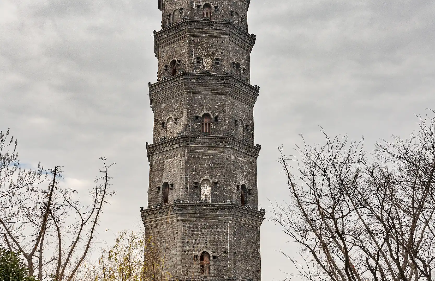Hotels near Jingtu Pagoda