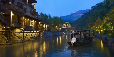 北京古北水鎮一日遊【可升級長城/纜車】