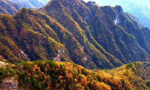 명당산(밍탕산)