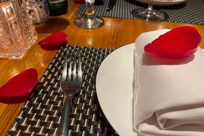 The Windsor Hotel Toya & Spa French Dining Gilligan's Island