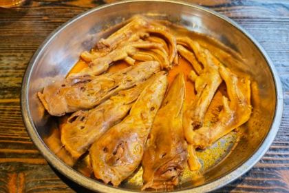 破店肥哈·海鲜·烧烤(全国沈阳总店)