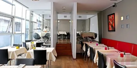 VOX Lounge Restaurant & Bar