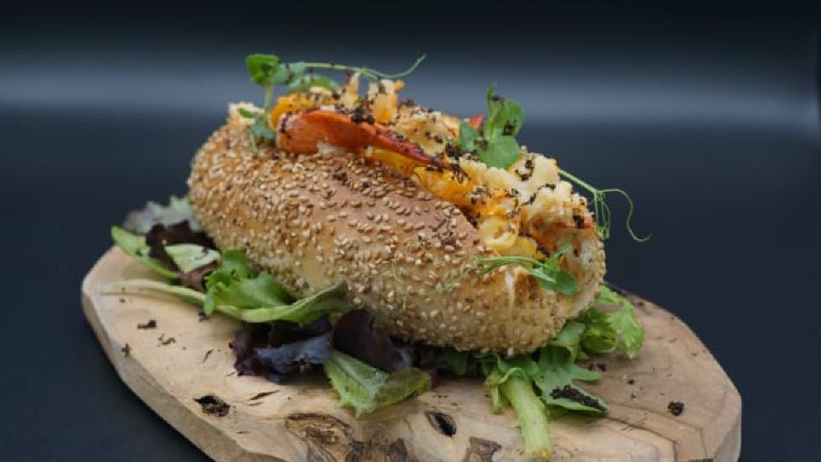 Arawukas- Restaurant