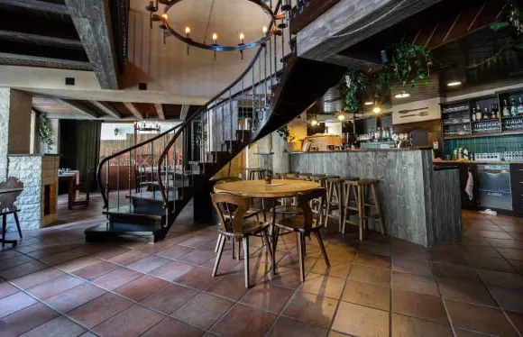 La Pastaverne au Peanut médiéval lodge