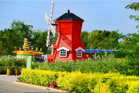 Longsha Zoological and Botanical Gardens