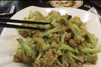 億佳居酒店(老河大店)