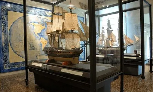 Museo delle Navi e Collezione di Antiche Carte Geografiche