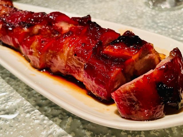 零房價康德思酒店，包貴賓室食米芝蓮明閣