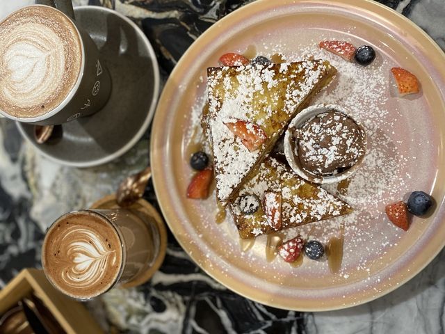 精品復古風Cafe 紅拱門吸晴