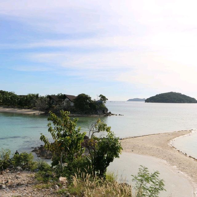 A fresh sandbar