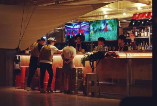 Les Antiquaires User Photo