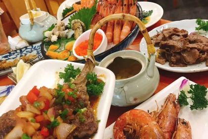 Doraku Sushi Waikiki