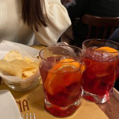 Cantina 여행 사진