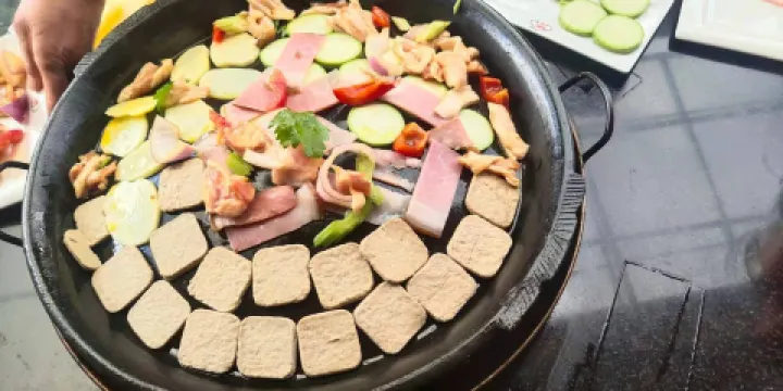 織金縣傳統特色土烙鍋店