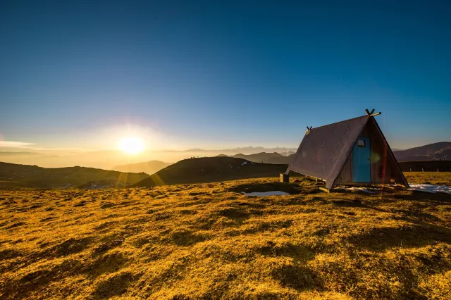 Awesome Luxury Campsites and Glamping Ideas