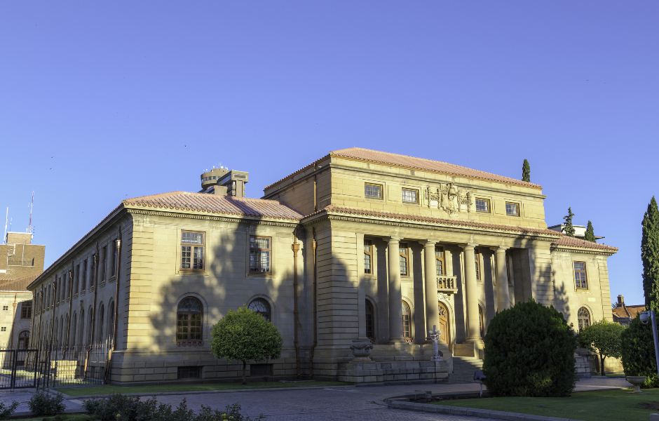 Flüge Nampula Bloemfontein