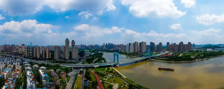 Hotels near Qiaokou Park