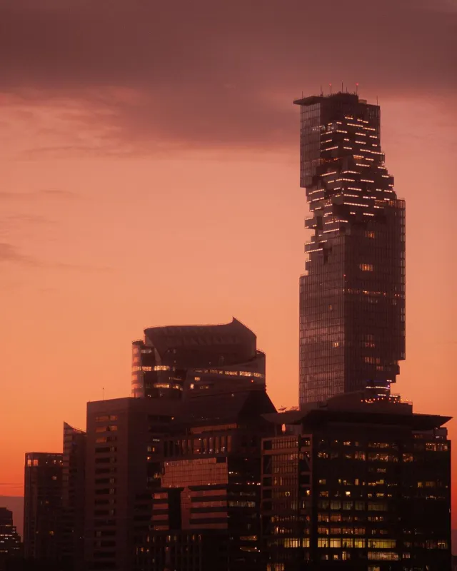 ชวนดูพลุปีใหม่สุดปังที่ มหานคร สกายวอลค์